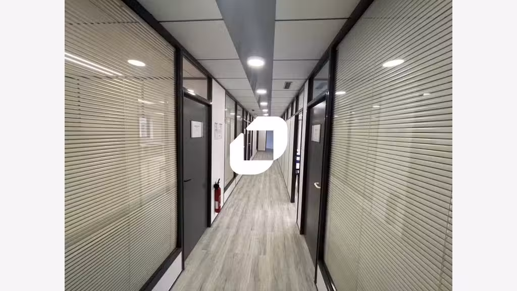 Vente Bureaux 186m² Lognes