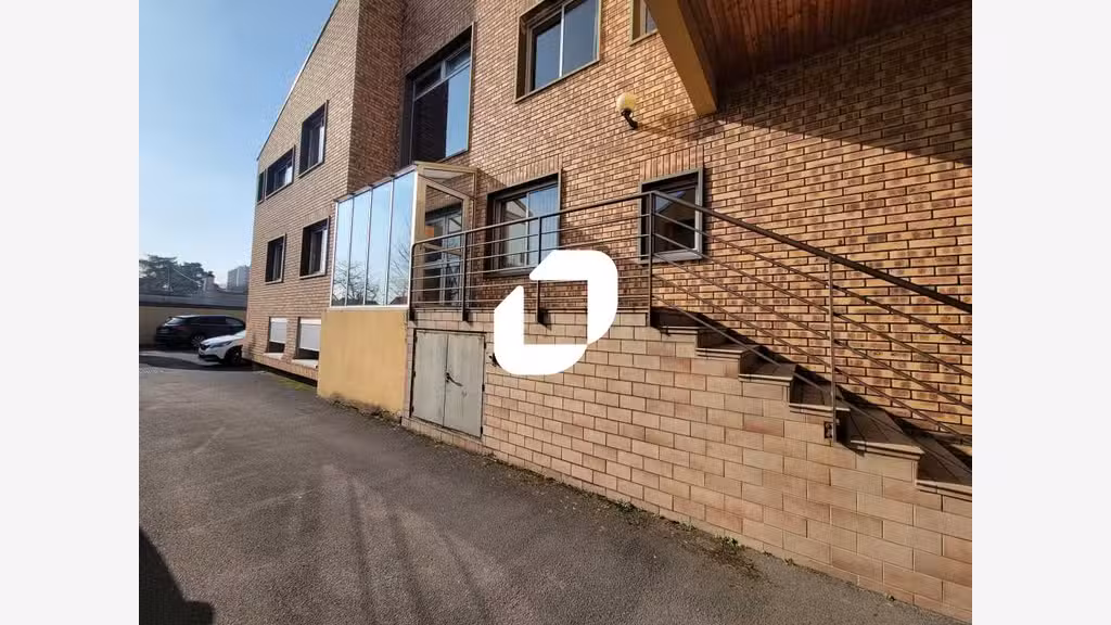 Vente Bureaux 592m² Longjumeau