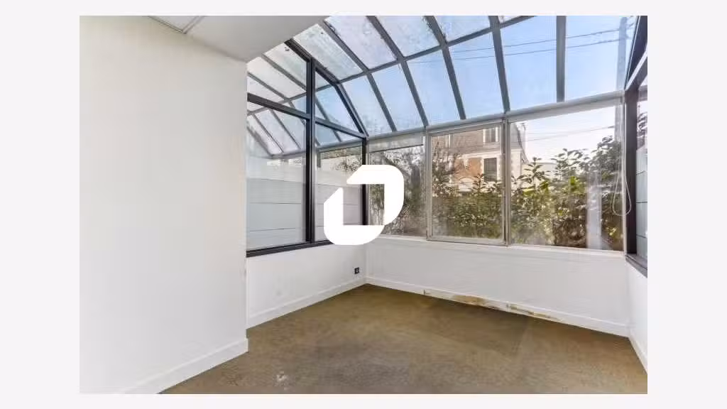 Vente Bureaux 324m² Meudon