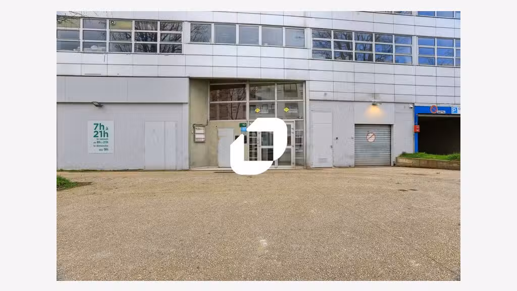 Vente Bureaux 102m² Noisiel