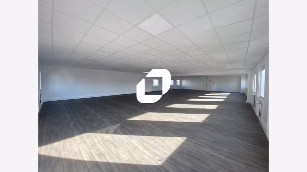 Vente Bureaux 254m² Osny