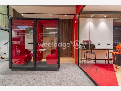 Vente magnifiques locaux 430m² à Osny