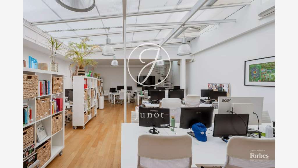 AV bureaux 197m² à Paris 10 faubourg Poissonnière