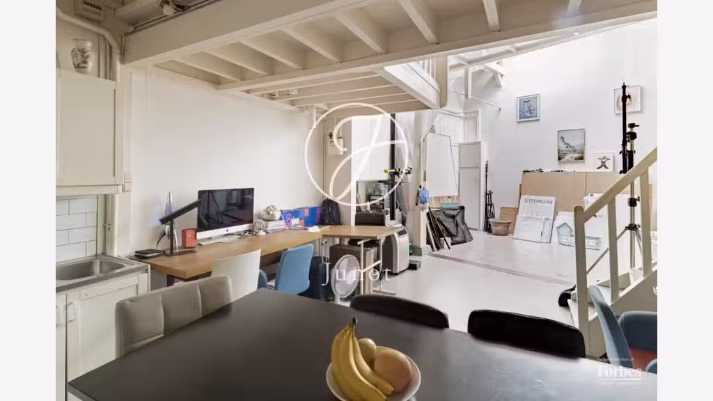 AV atelier atypique 60m² à Paris 75018 Damrémont