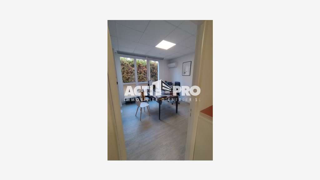 Vente bureaux de 160m² en Pyrénées Orientales