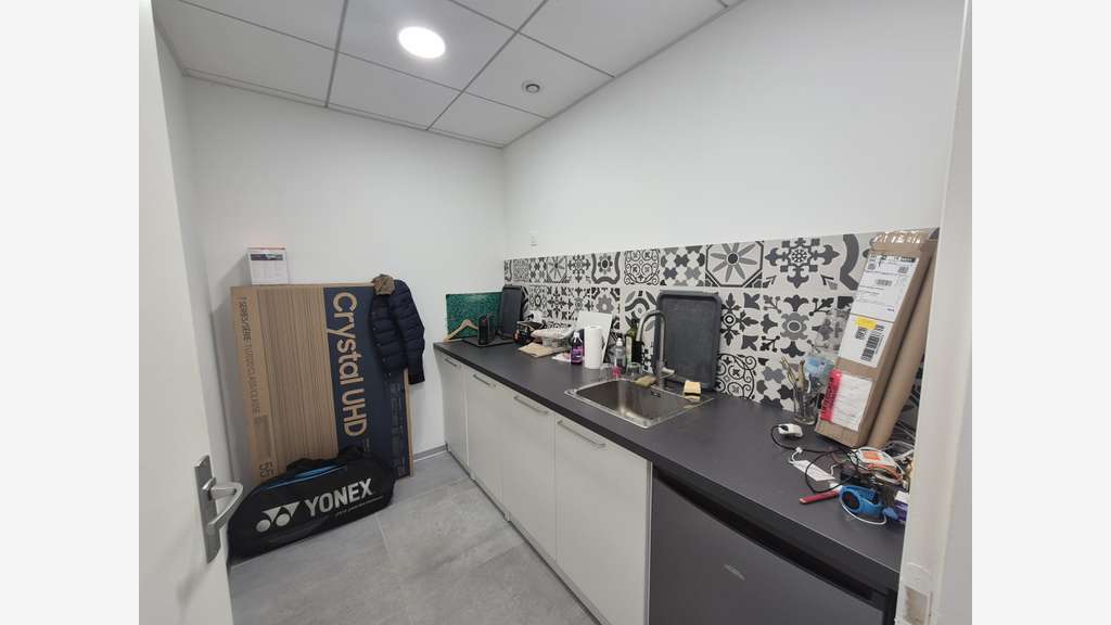 Local professionnel de 67 m² Sud Toulouse