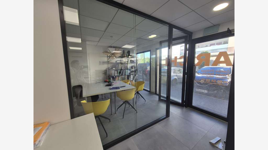 Local professionnel de 67 m² Sud Toulouse