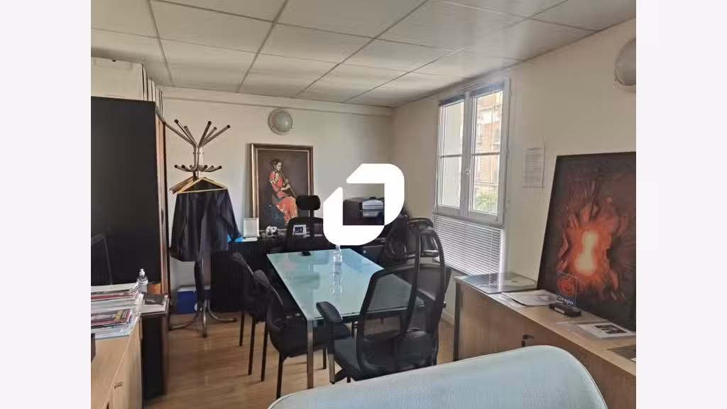 Vente Bureaux 74m² Puteaux