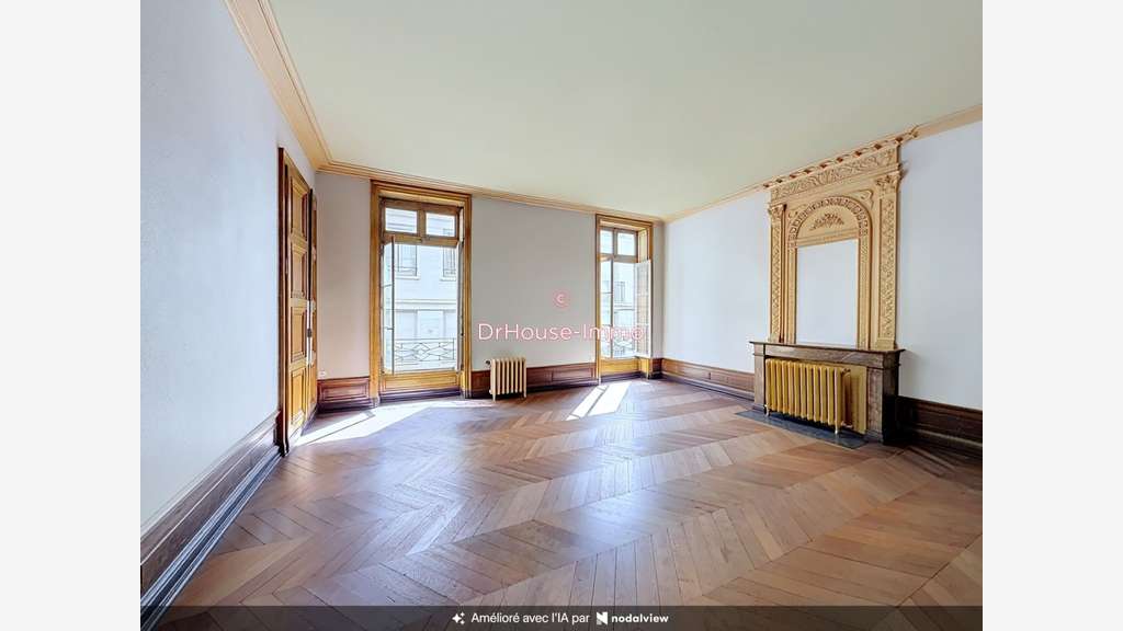 AV local professionnel 190m² Saint-Chamond centre