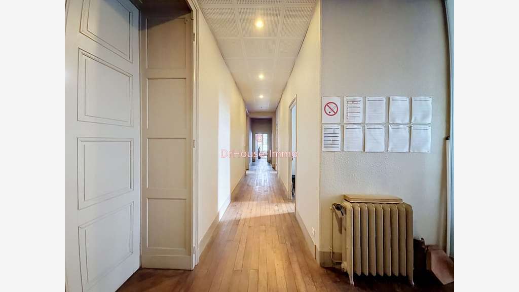 AV local professionnel 190m² Saint-Chamond centre