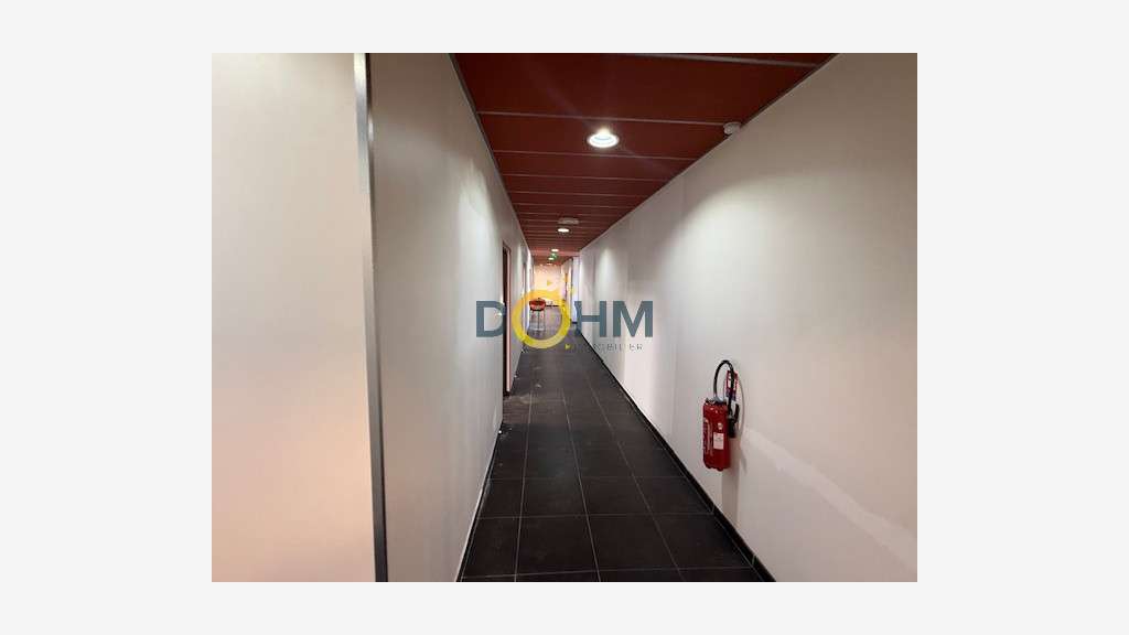 Vente bureaux 260m² rond point Cours Fauriel