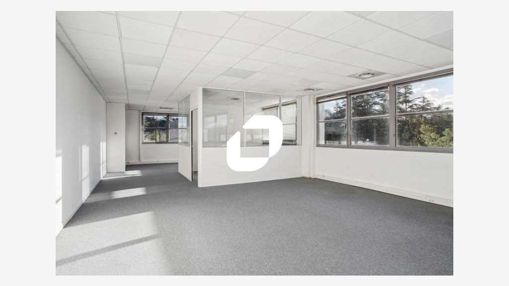 Vente Bureaux 345m² Saint genis laval