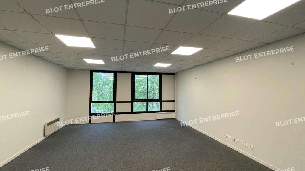 A vendre bureaux de 37m² à Saint Nazaire Ouest