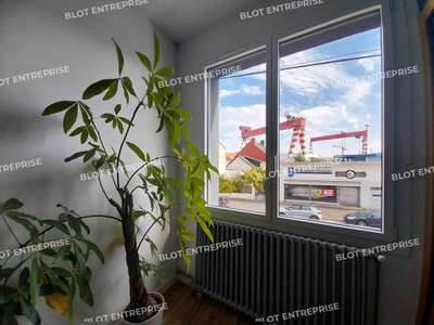 À VENDRE - À LOUER - BUREAUX - SAINT NAZAIRE