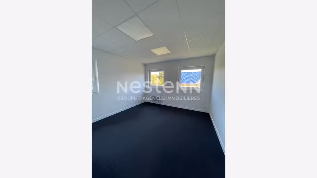 A vendre bureaux 144m² zone dynamique à Séné 