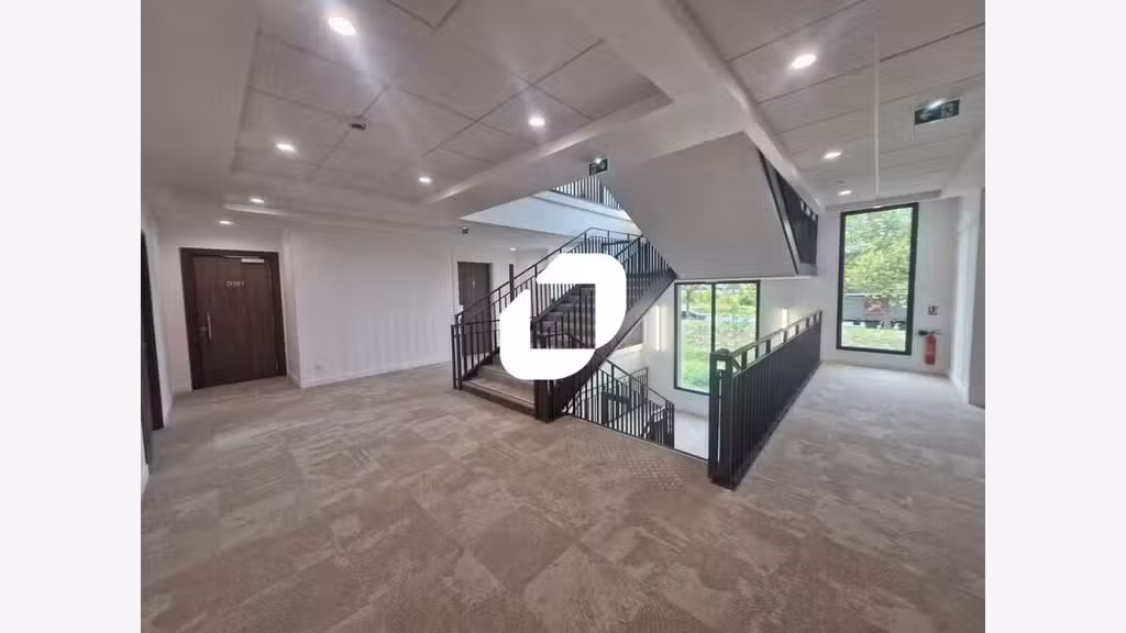 Vente Bureaux 5055m² Serris