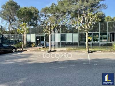 Le cabinet LOCOPRO spécialisé en immobilier d