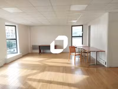 Vente Bureaux 2500m² Velizy villacoublay