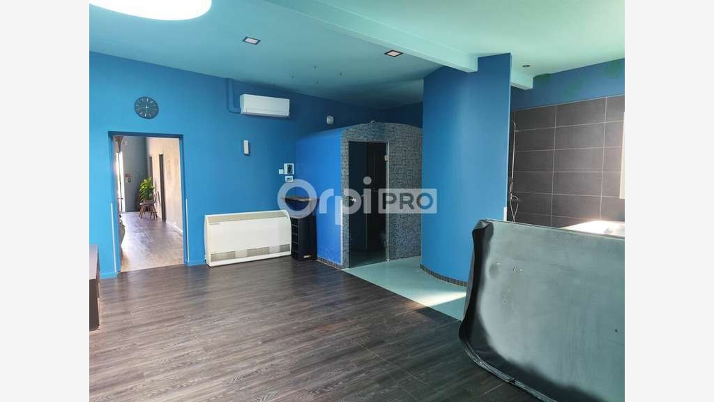 Bureau 124m² à vendre à Verneuil-sur-Vienne