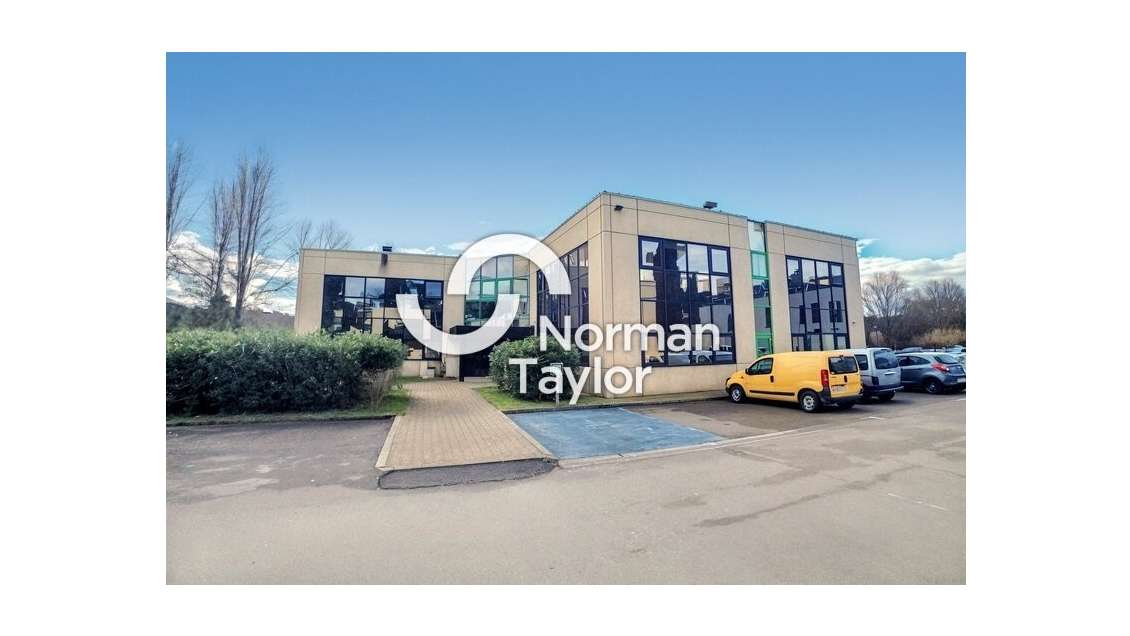 Bureaux 867m² à vendre à Montferrier-sur-Lez