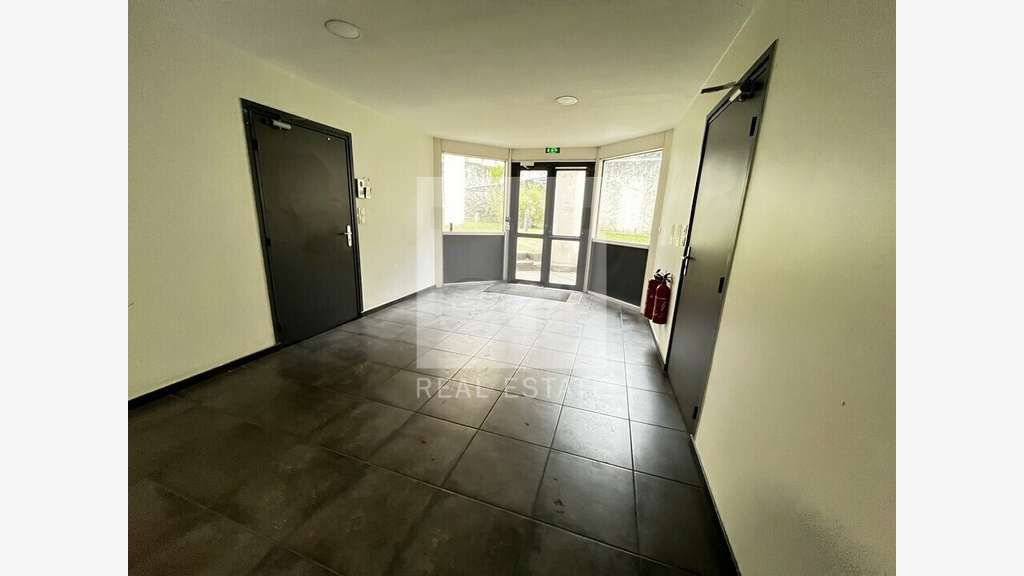 Bureaux divisibles à vendre à Villeurbanne