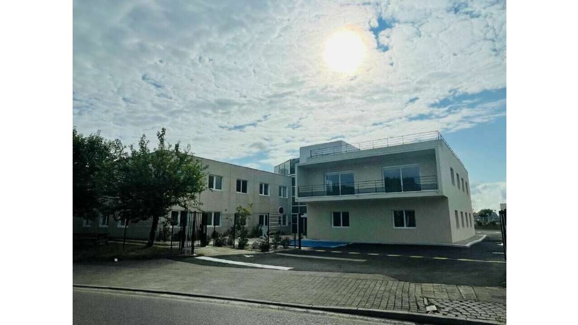 Bureaux 1477m² à vendre à Bron Parc du Chêne