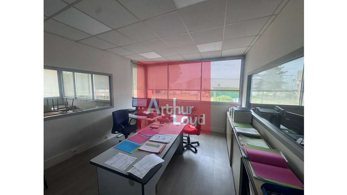 Bureaux 198m² à vendre secteur tertiaire à Agen