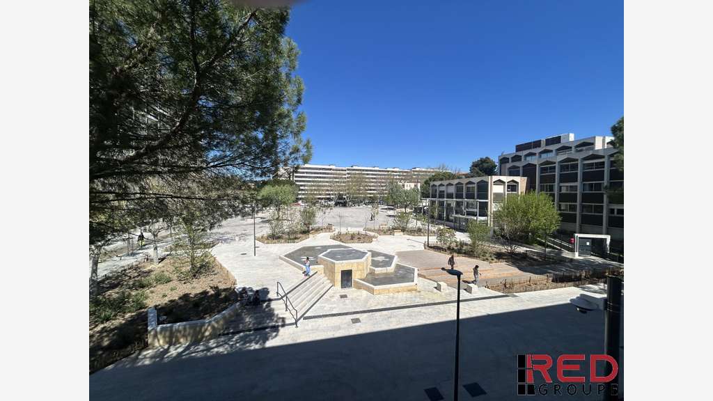 Vente bureau proche gare routière Aix-en-Provence
