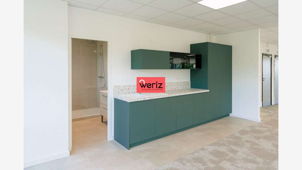 Vente bureaux rénovés 199m² à Aix en Provence