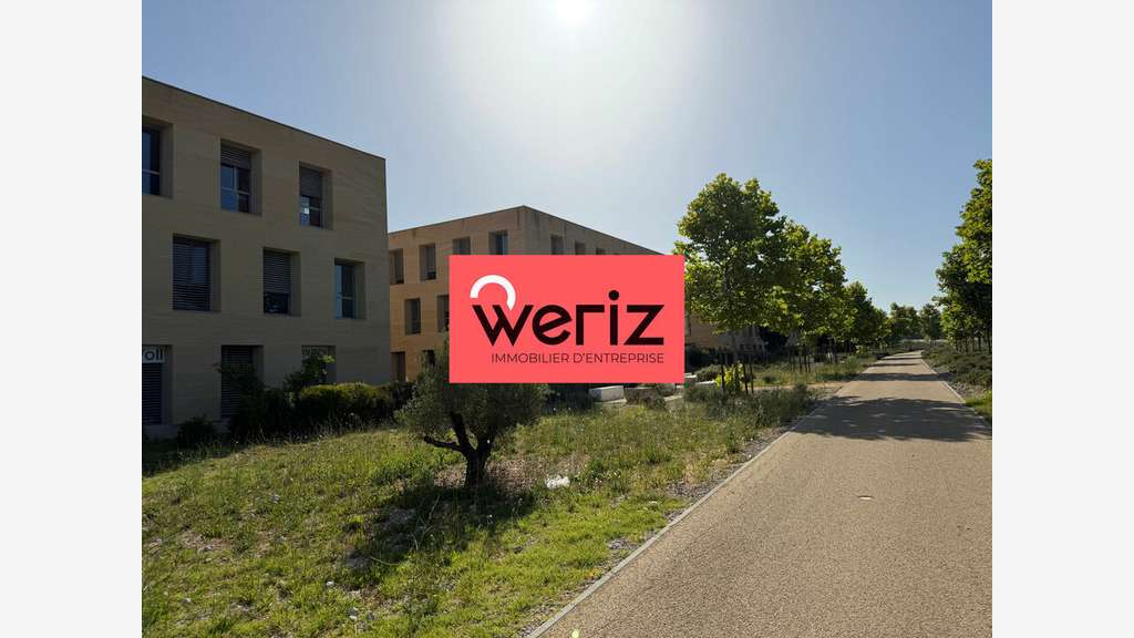 BUREAUX à vendre dans le 13