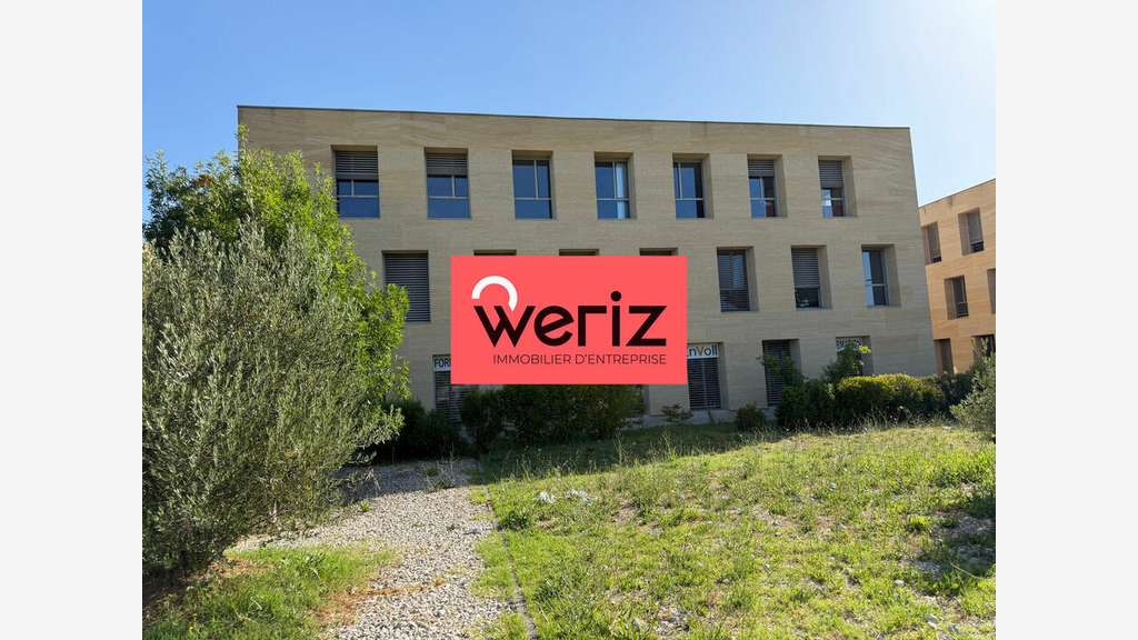 BUREAUX à vendre dans le 13
