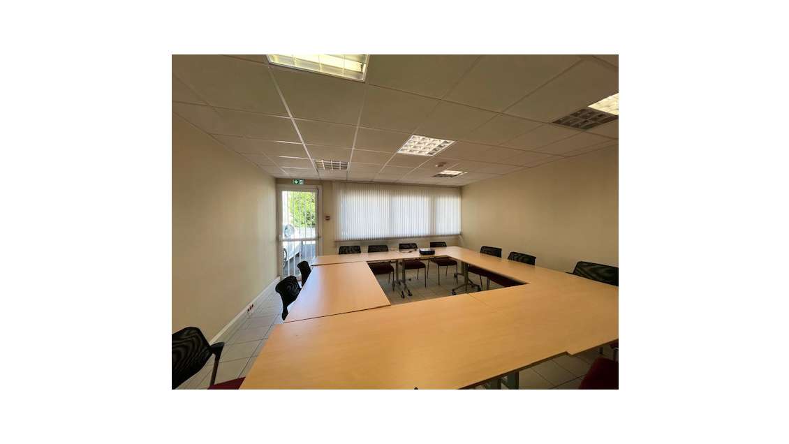 Vente bureaux récents 400m² en centre ville d'Albi