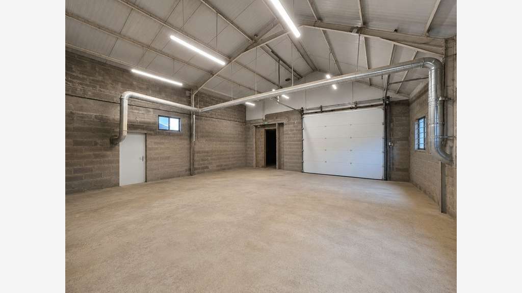 Vente local d'activité de 352m² à Alluy (58)