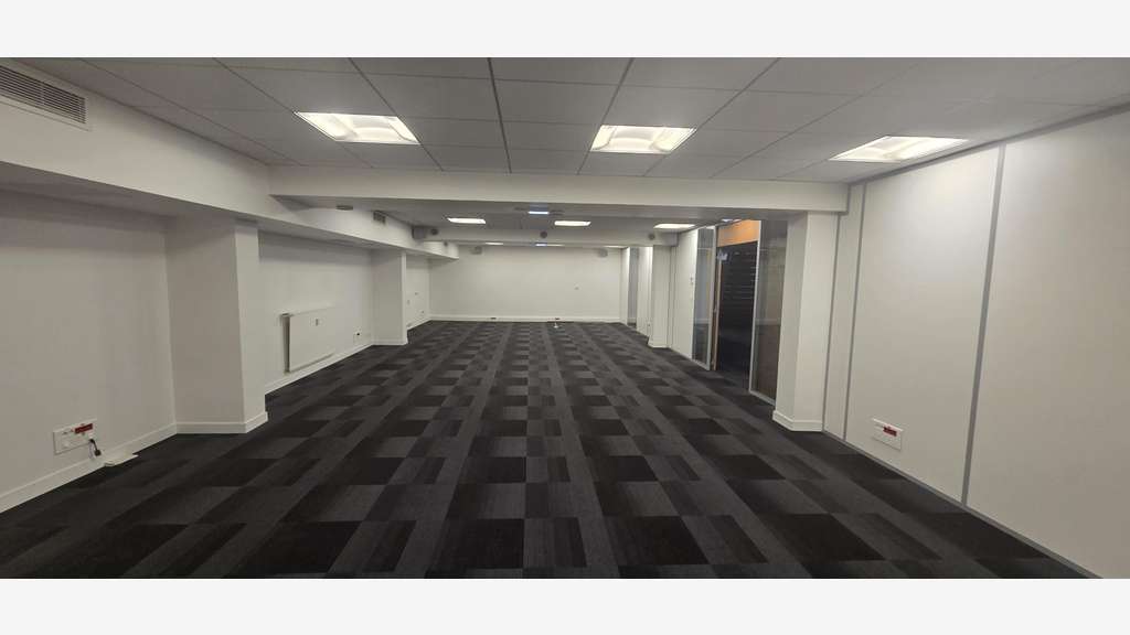 Bureaux 960m² à vendre à Angers centre