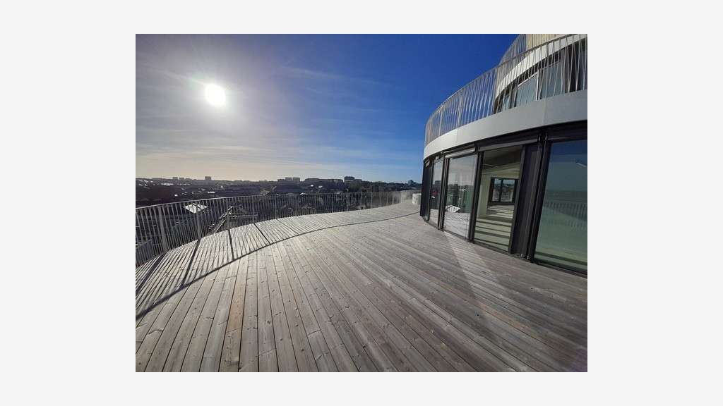 Bureaux neufs 10003m² à vendre Angers Saint-Serge