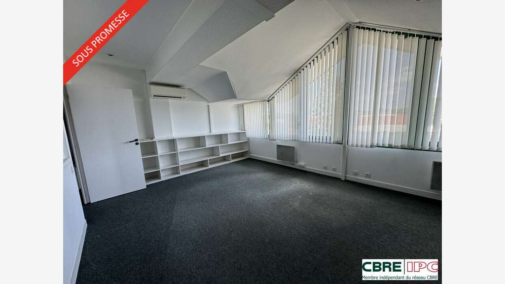 Vente bureaux 108m² R+2 à Anglet Jorlis