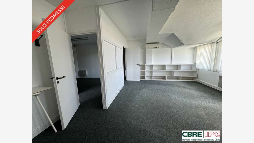 Vente bureaux 108m² R+2 à Anglet Jorlis