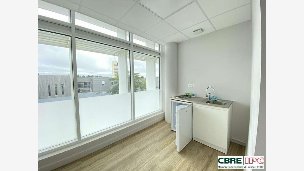 Vente bureaux 134m² R+2 Bld du BAB à Anglet