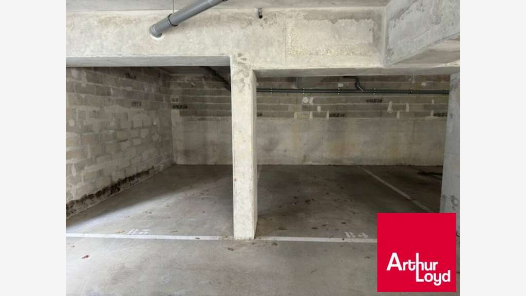 Local professionnel de 134m² à vendre à Anglet