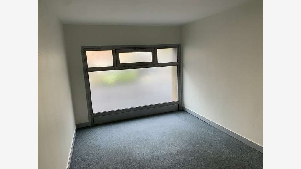 Cède bureaux rénovés 60m² Angoulême coeur de ville