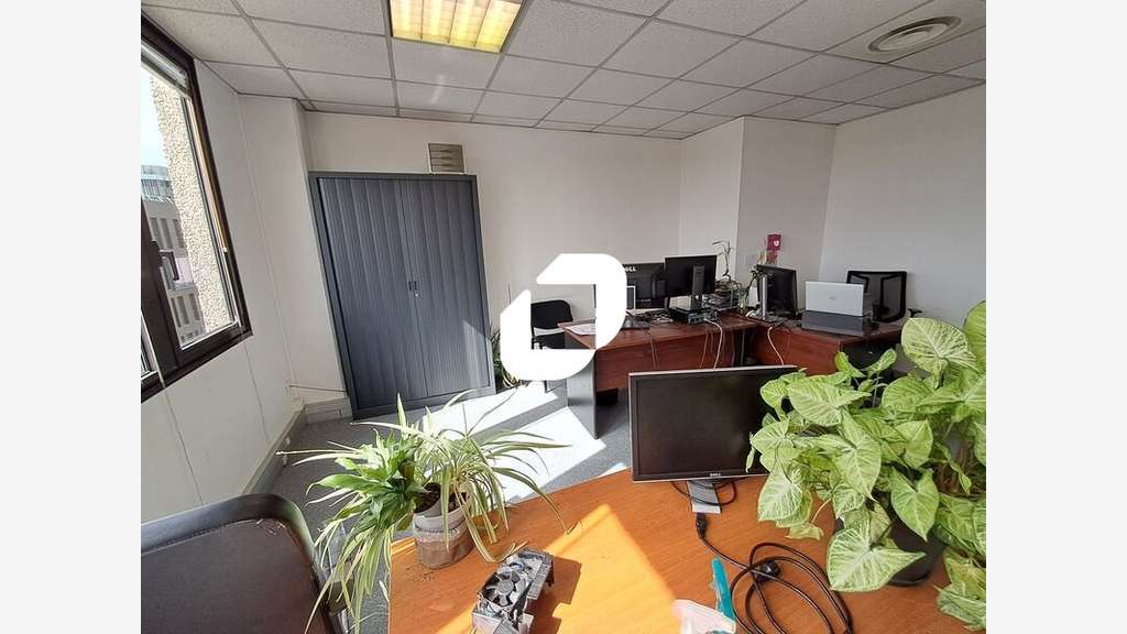 Vente Bureaux 326m² Arcueil