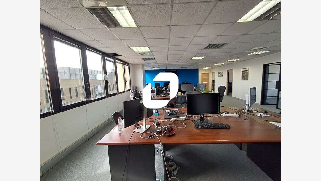Vente Bureaux 326m² Arcueil
