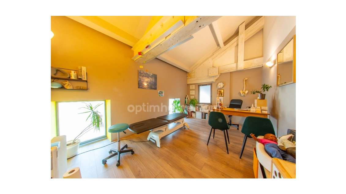 Vente local professionnel de 68m² à Arles (13200)