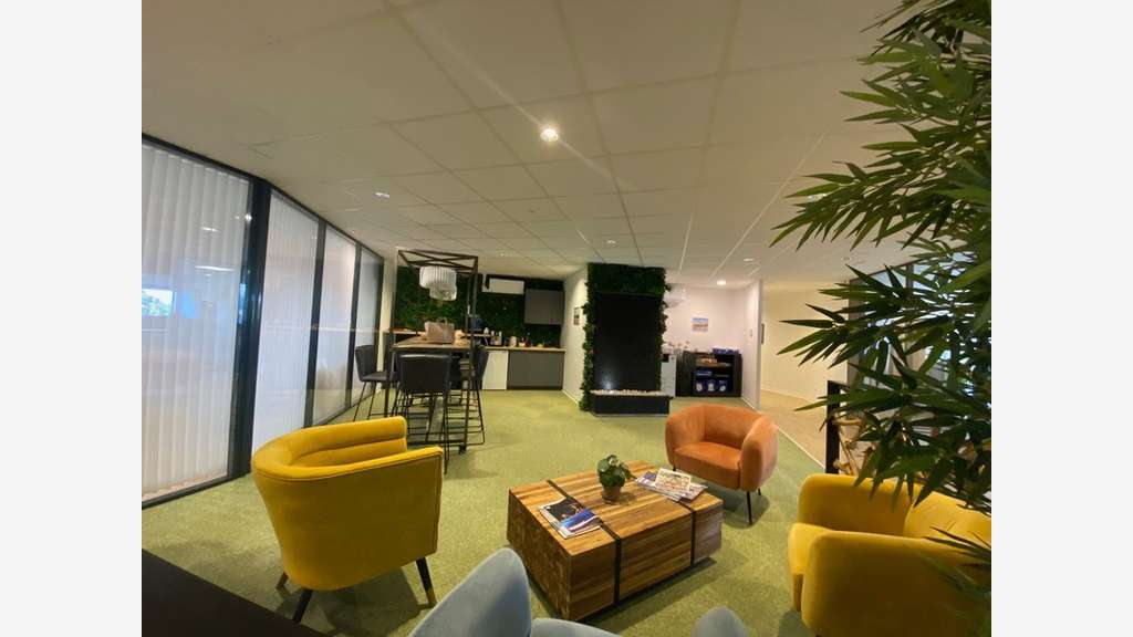 Vente locaux pro de 517m² à Artigues-près-Bordeaux