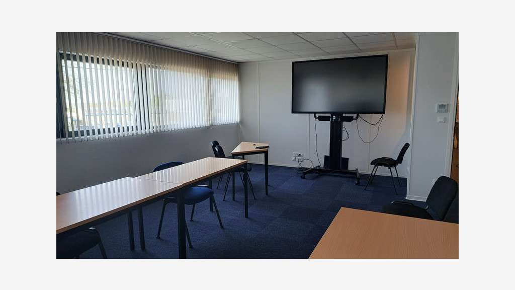 Vente locaux pro de 347m² à Artigues-près-Bordeaux