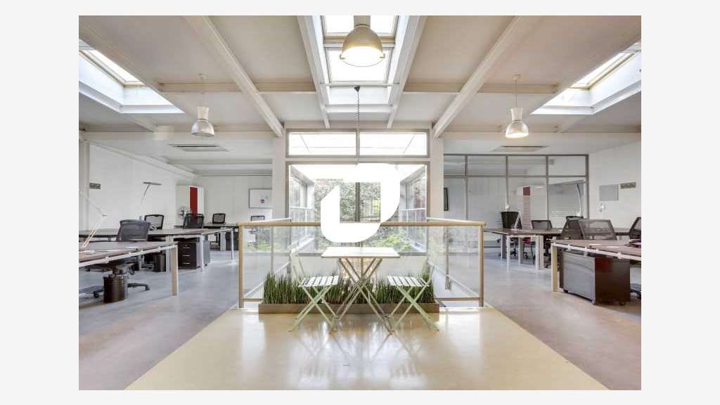 Vente Bureaux 416m² Asnieres sur seine