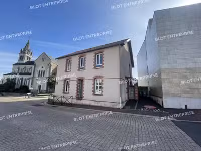 A vendre bureaux 143m² à Basse-Goulaine
