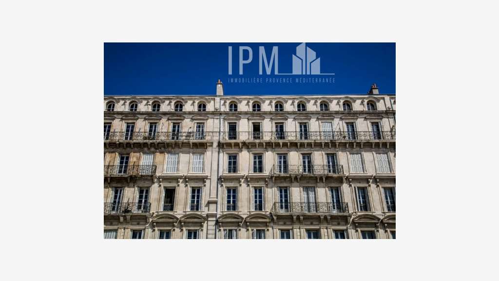A vendre bureaux aménagés 138m² R+1 à Aubagne