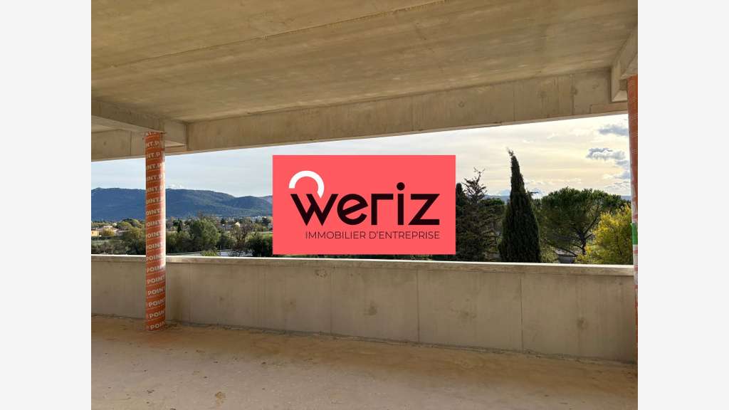 A louer bureaux neufs 401m² sécurisés à Aubagne