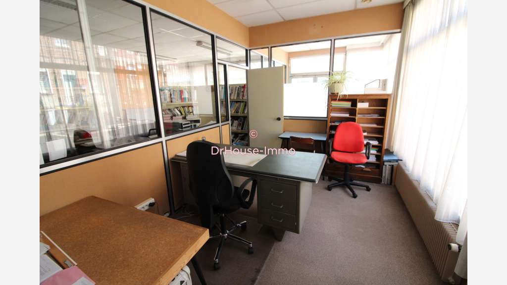Immeuble de bureaux  330m² à Auchel